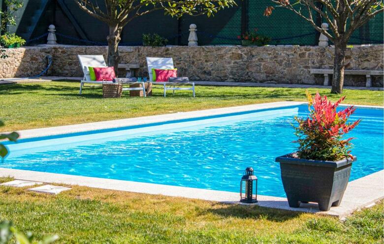 Luxury Singular Villa Rosa