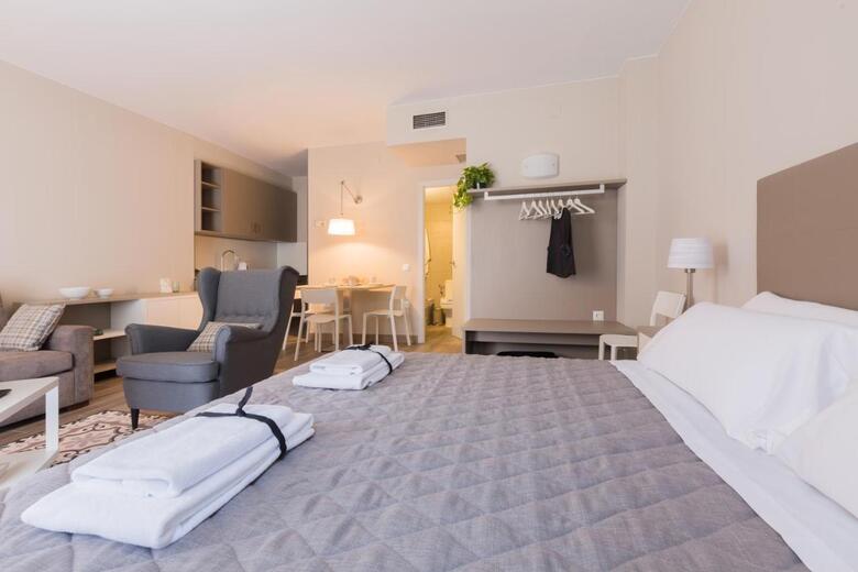 Apartamentos Flateli 430 Bcn