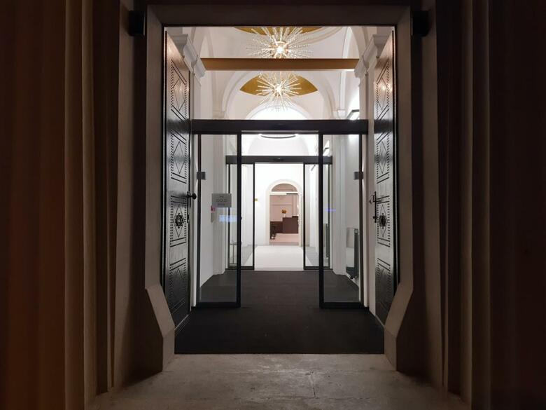 Hotel The Gold Bank