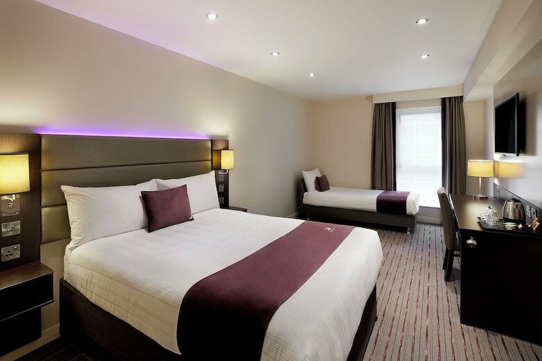 Hotel Premier Inn Haverfordwest - North/a40