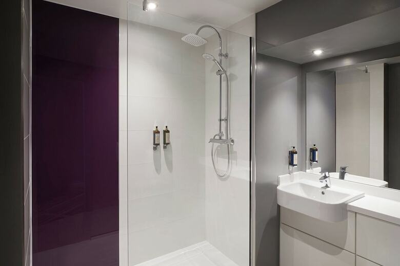 Hotel Premier Inn Haverfordwest - North/a40
