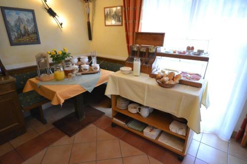 Hostal Pension Theresia