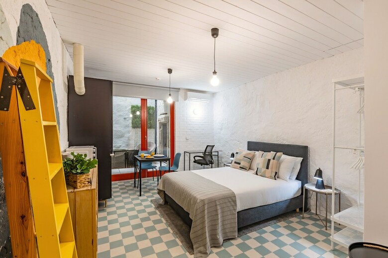 Apartamentos Victorias Studios - Cl�rigos