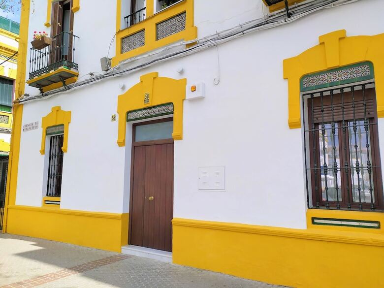 Apartamentos Miraflores 58 Guest House