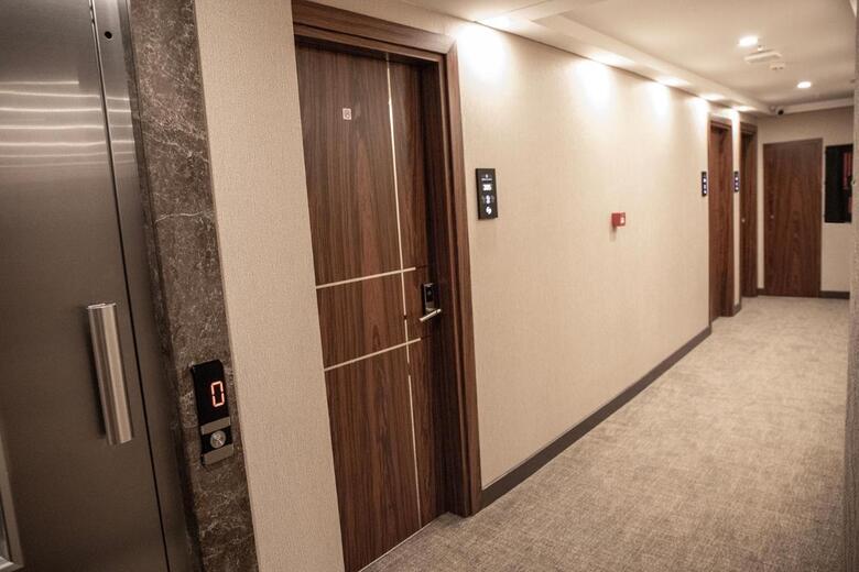 Shining Star Hotel