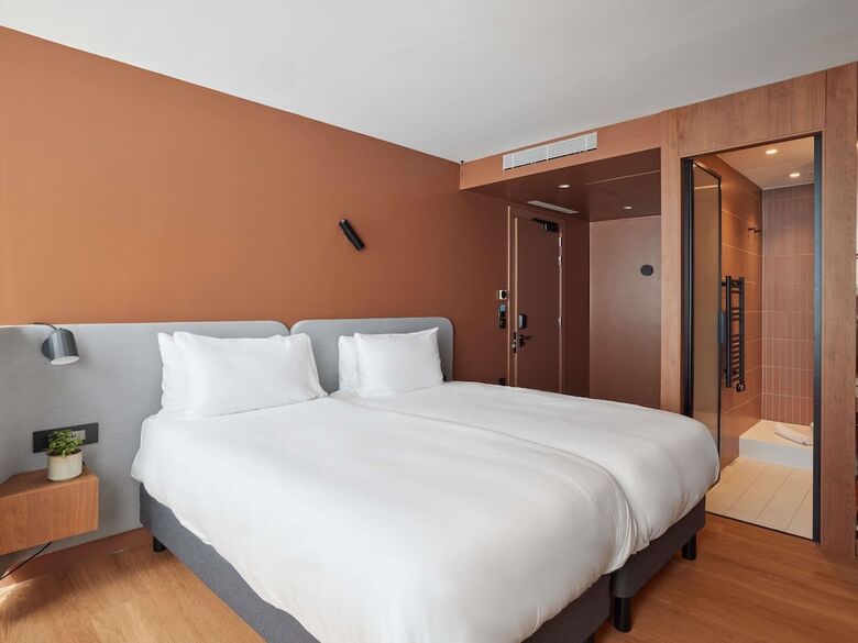 Aparthotel Adagio London City East