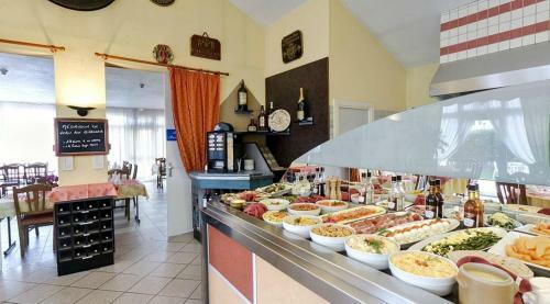 Hotel Le Relais Du Parisis