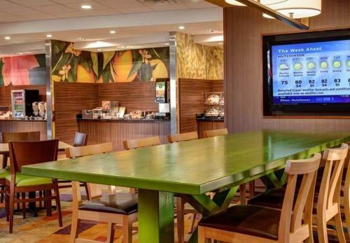 Hotel Fairfield Inn And Suites By Marriott Monaca