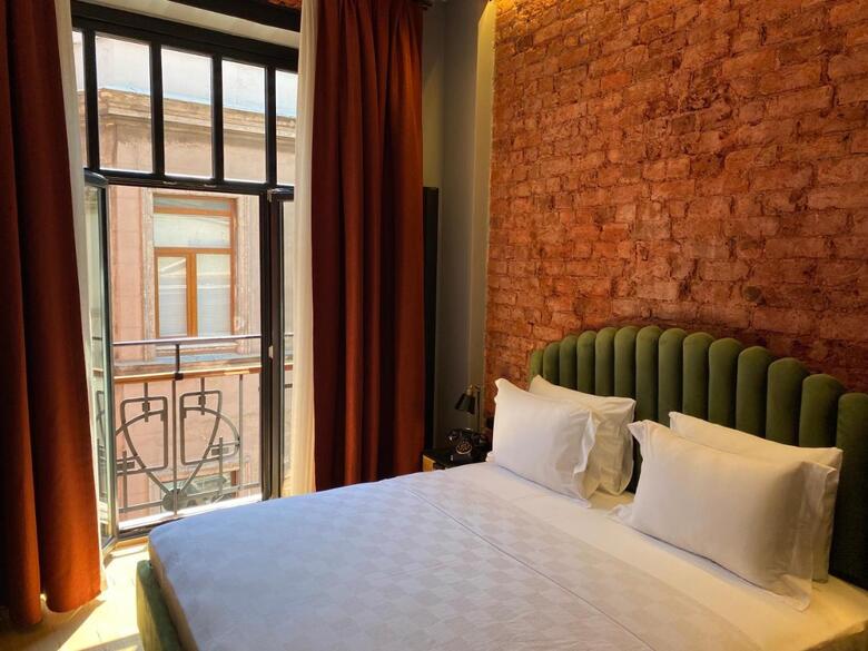 Ruz Hotels