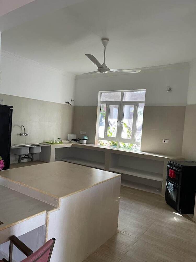Hotel Sunrise Beach Villa