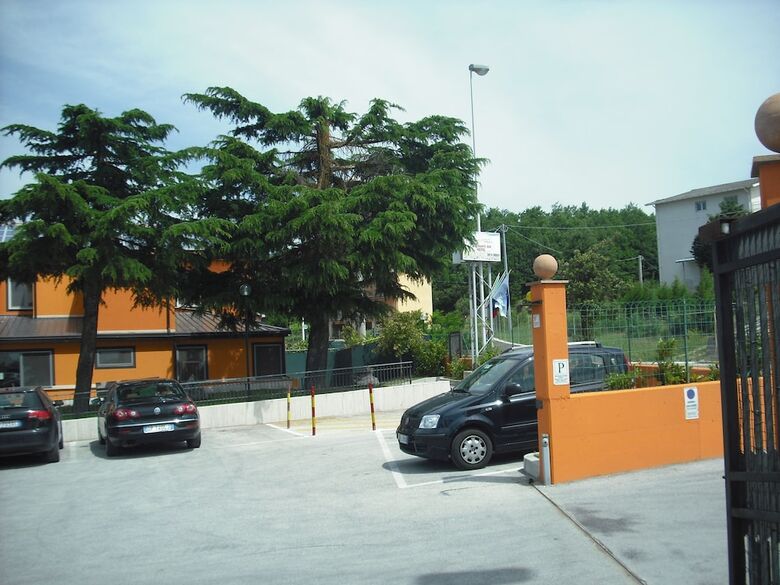 Cascina Garden Hotel