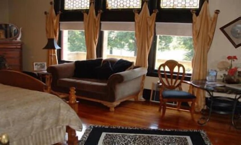 Bed & Breakfast Boggs Mansion