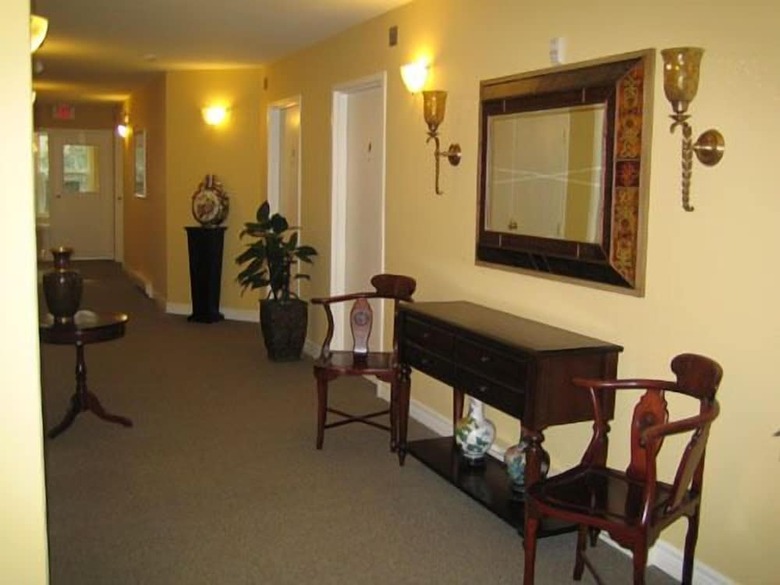 Bed & Breakfast Orchid Inn And Ginger Restaurant