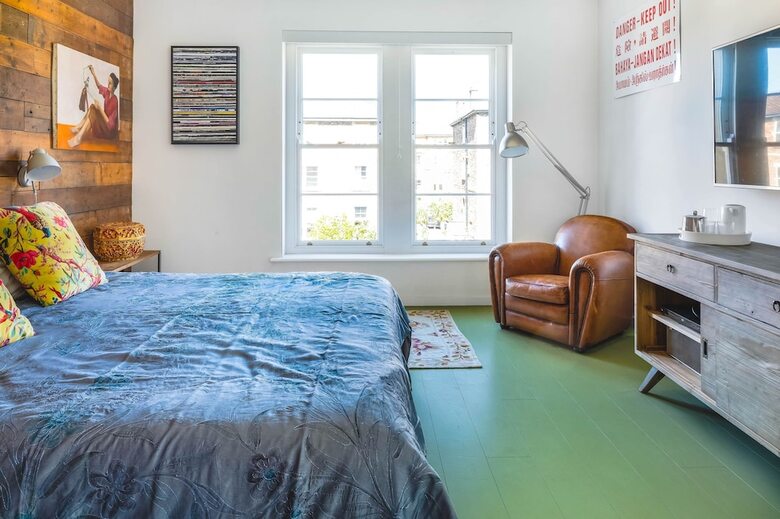 Exceptional Renovated Period Home In Clifton