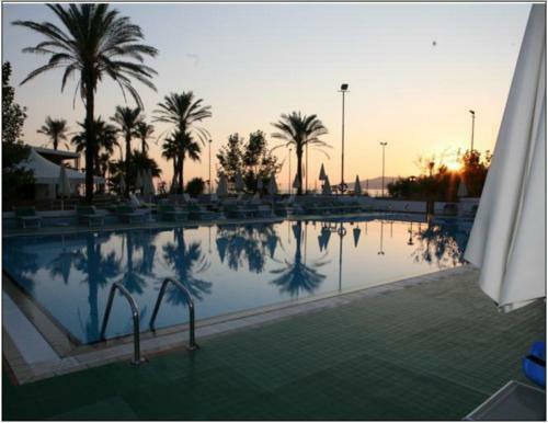 Viviendas Turisticas Villaggio Le Palme
