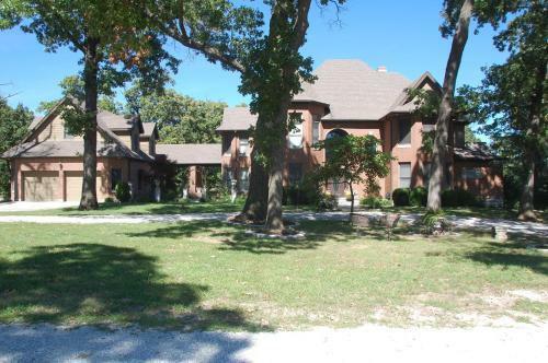 Shiloah Manor B&B And Event Center