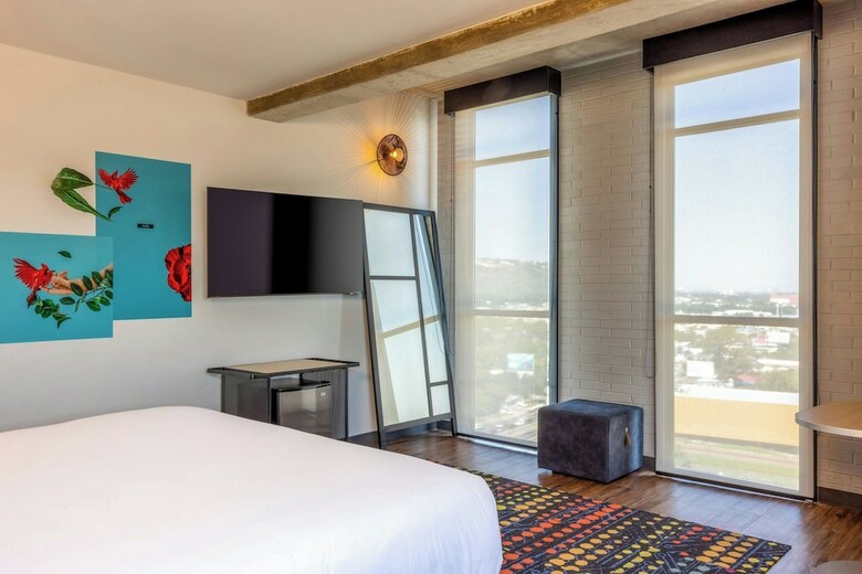 Hotel Aloft Guadalajara Sur