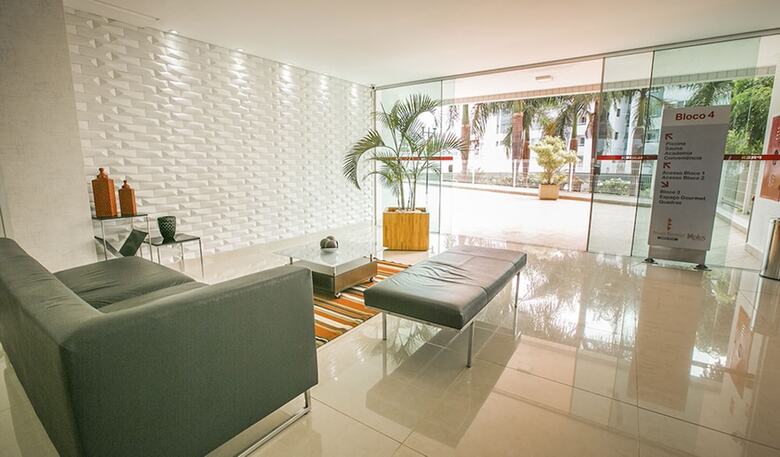 Hotel Premier Residence Hplus Long Stay