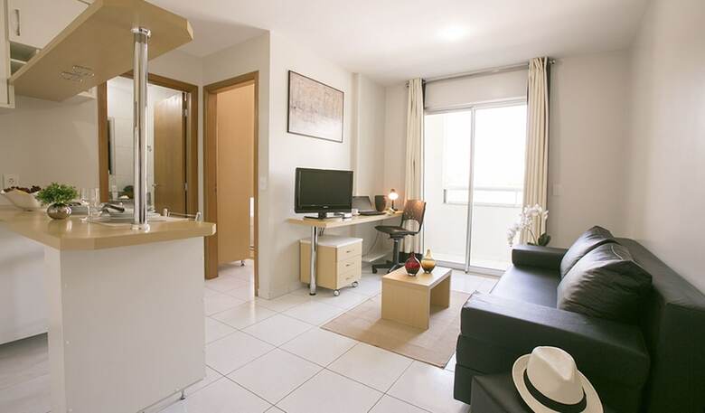 Hotel Premier Residence Hplus Long Stay