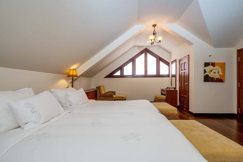 Hotel Luxury Danang Beach Pool Villa
