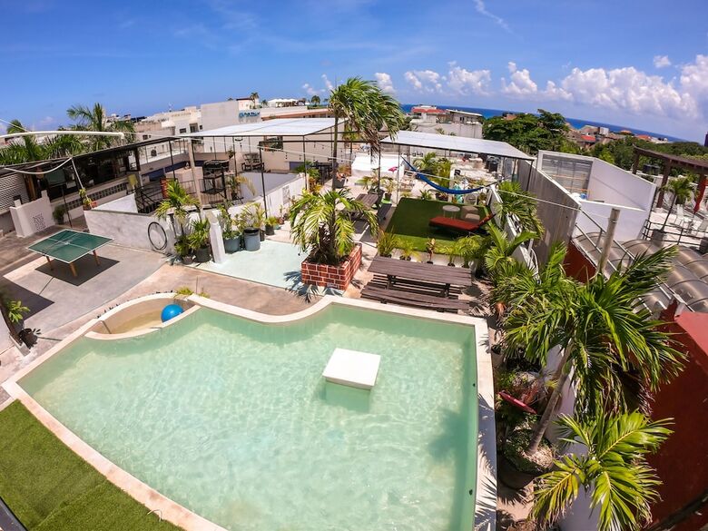 Hotel Izsla Suites