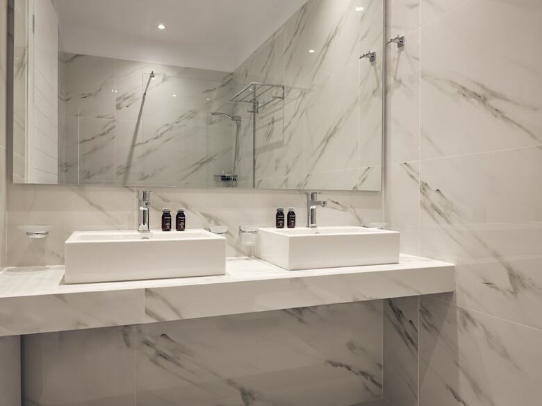 ?rcs Suites & Residences