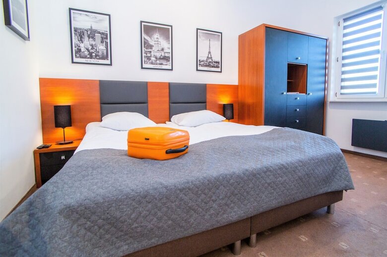Aparthotel Warsaw - Apartments Apartamenty Sadyba