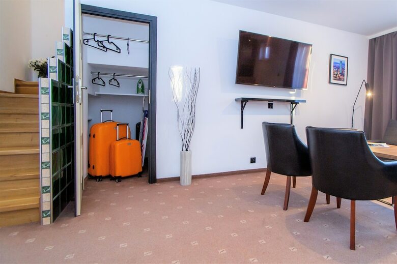 Aparthotel Warsaw - Apartments Apartamenty Sadyba
