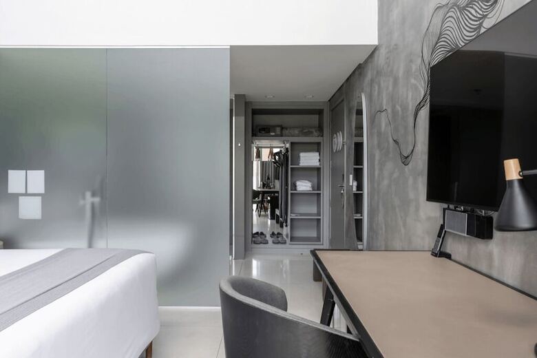 Suryaa Hotel Pinhais, Curio Collection By Hilton