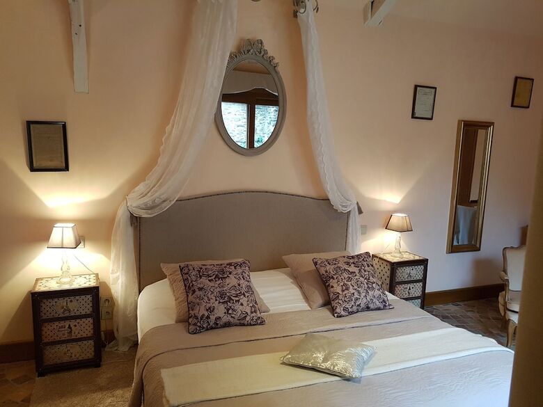 Bed & Breakfast Le Caf� Du Village