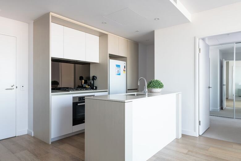Melbourne Private Apartments - Collins Wharf Waterfront, Docklands