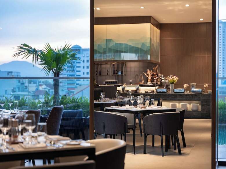 Hotel Crowne Plaza Danang City Centre By Ihg