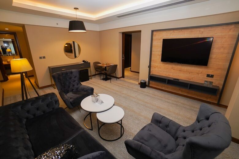 The Grand Lux Hotel