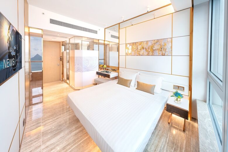 Regala Skycity Hotel By Regal Hotels