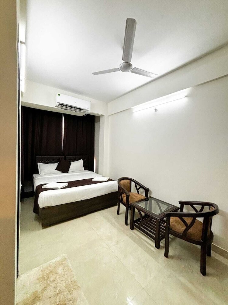 Hotel La Mer Beach Resorts