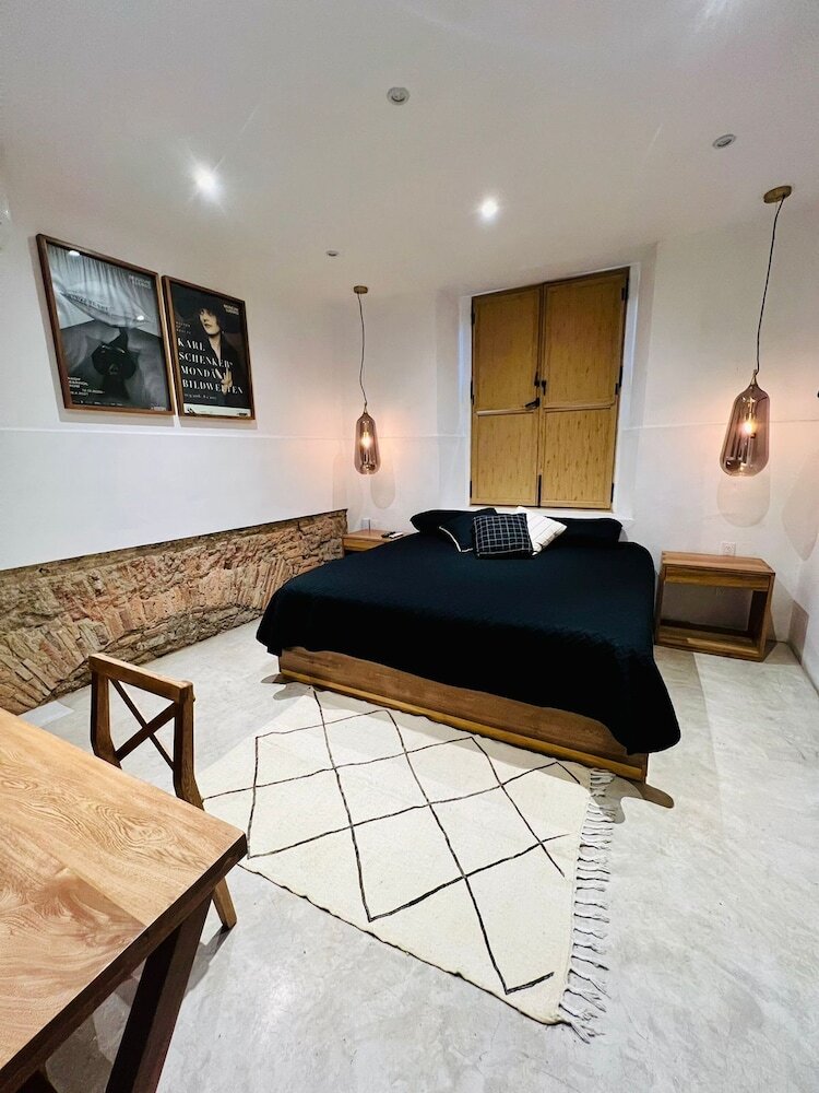 Hotel Atia
