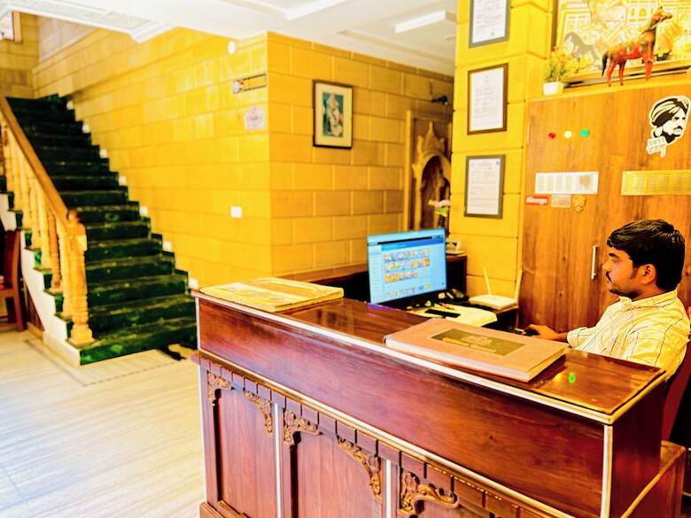 Hotel Garh Villa