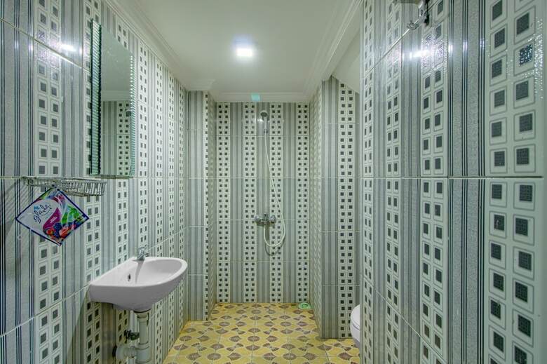 Ian Jk Hotel Benda Tangerang
