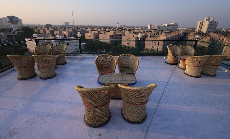 Hotel Tulsi Garden - Near Prem Mandir Vrindavan