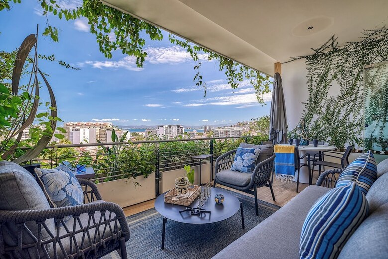 Aparthotel Maxwell Collection Romantic Zone