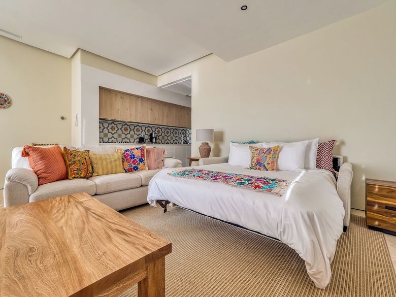Aparthotel Maxwell Collection Romantic Zone