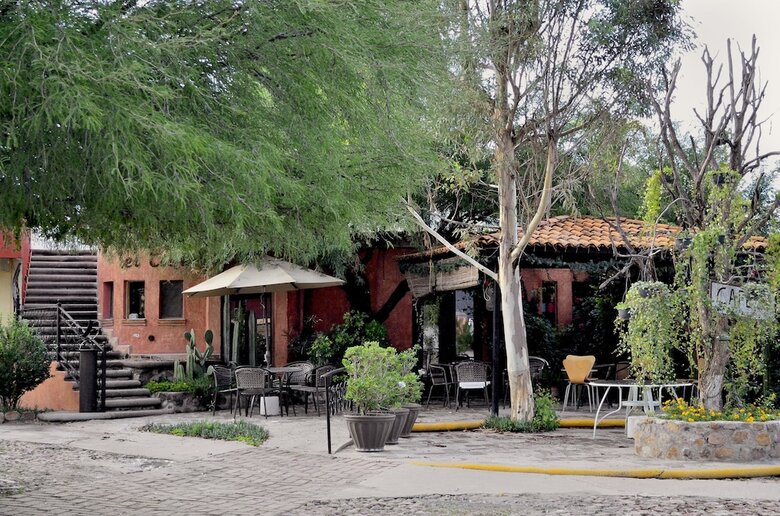 Hotel Rancho Los Labradores