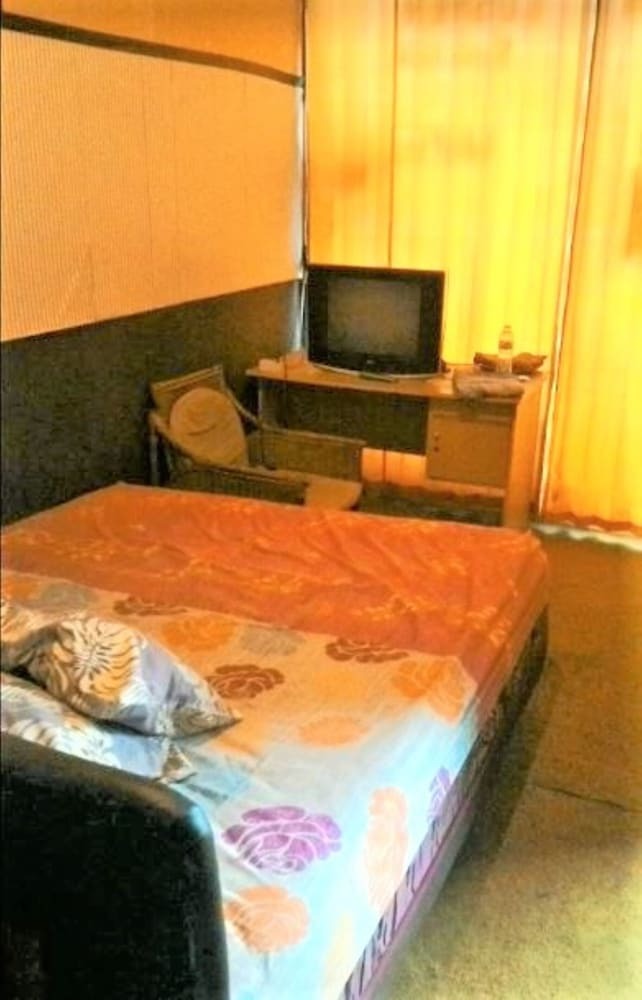 Hotel Caisar Homestay
