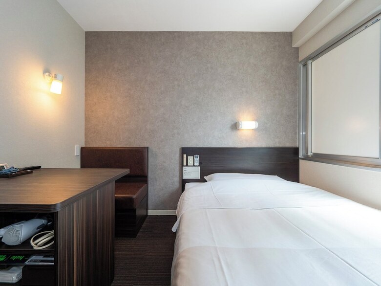 Super Hotel Jr Shin-osaka Higashiguchi