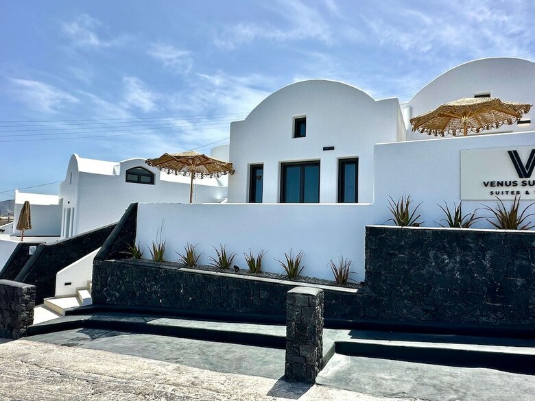 Hotel Venus Sunrise Suites & Villas