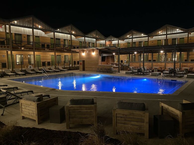Cotton Court, By Valencia Hotel Collection