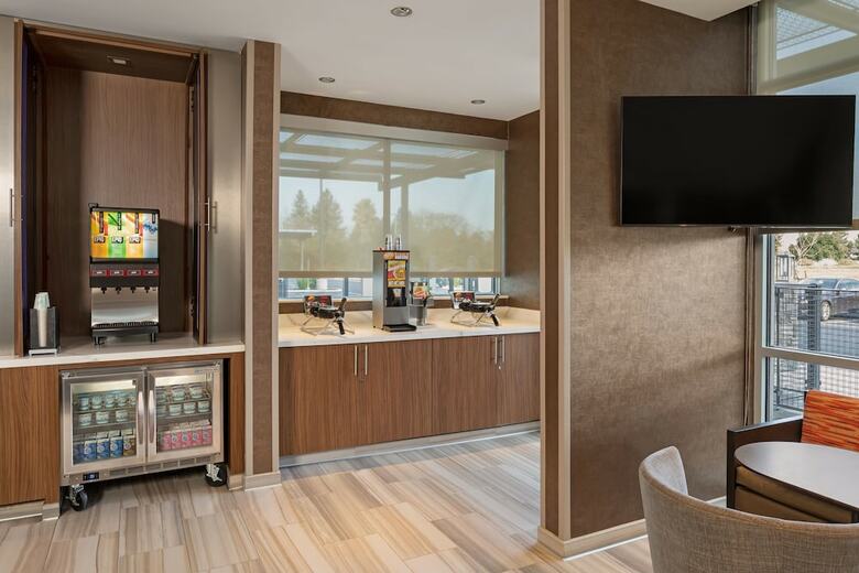 Hotel Springhill Suites By Marriott West Sacramento
