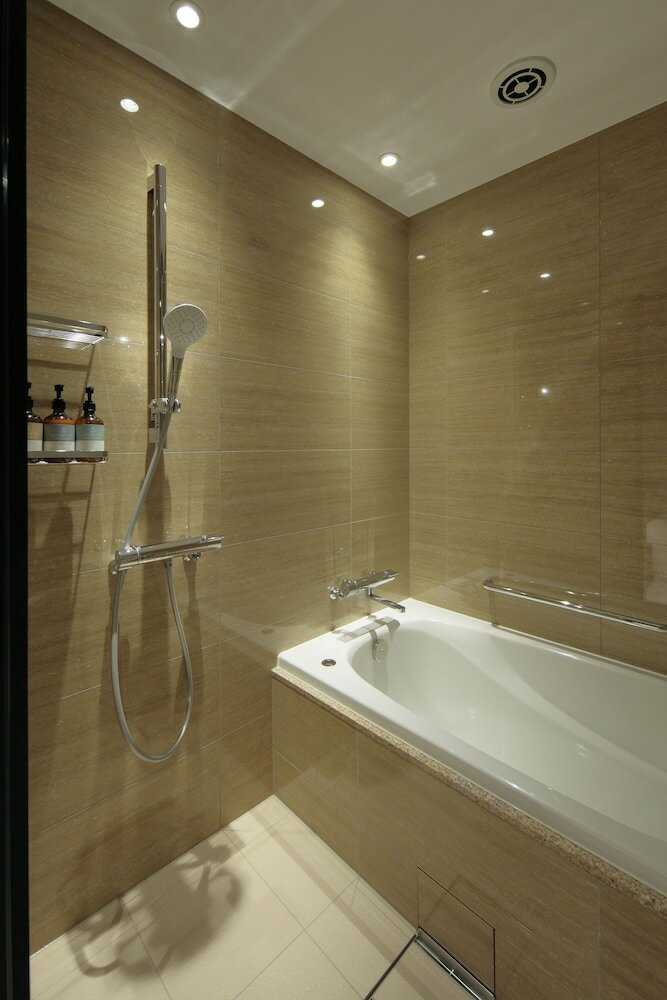 Candeo Hotels Osaka Shinsaibashi