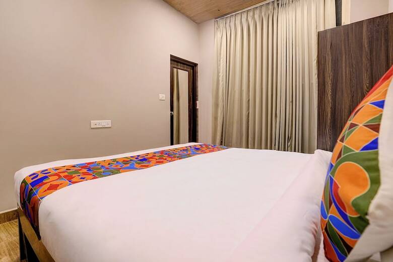 Fabhotel Coco Homes - Near Candolim Beach