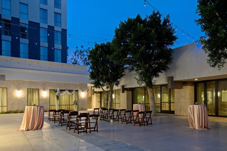 Hotel Staybridge Suites Long Beach Airport By Ihg